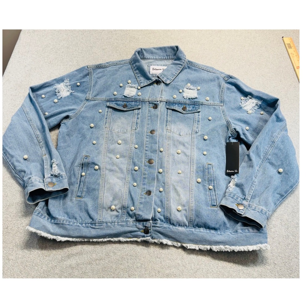 Between Us Womens 3X Pearl Embellished Distressed Denim Jacket NWT Light Blue